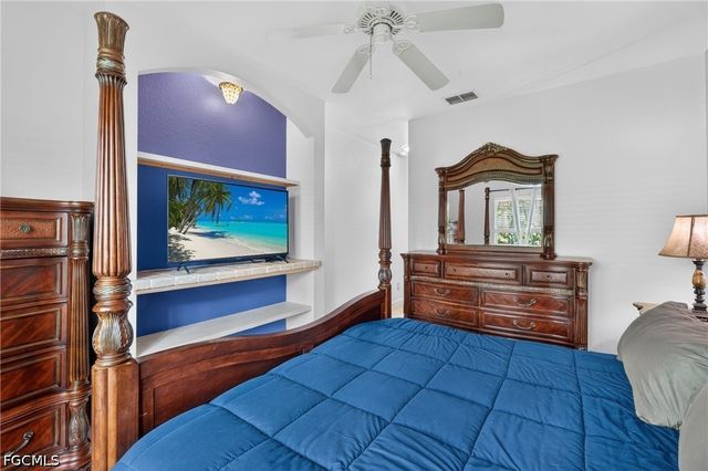 11180 La Coruna LN, Bonita Springs, FL 34135