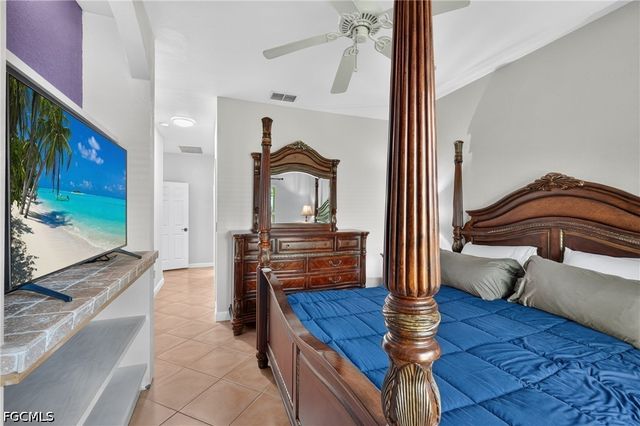 11180 La Coruna LN, Bonita Springs, FL 34135