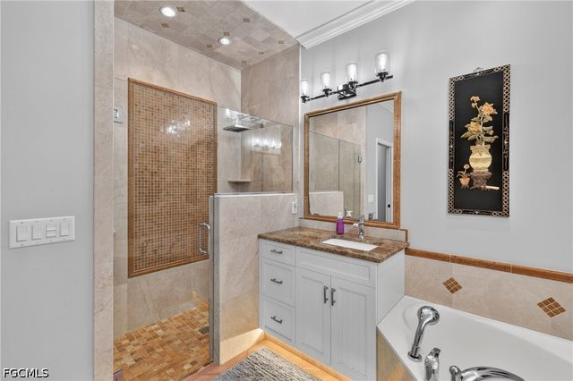 11180 La Coruna LN, Bonita Springs, FL 34135