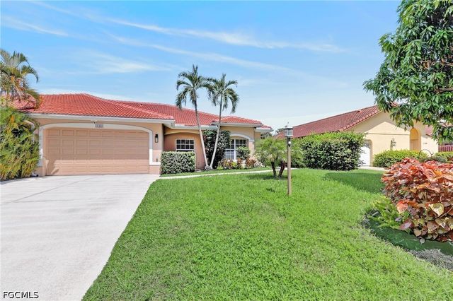 11180 La Coruna LN, Bonita Springs, FL 34135