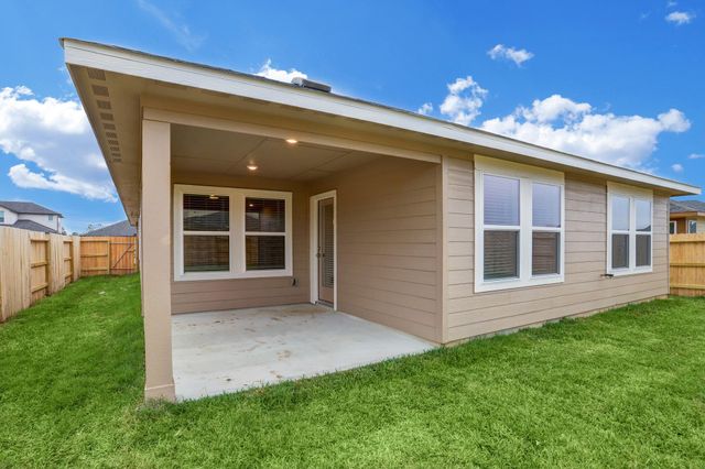 2110 Cherryvale Drive, Tomball, TX 77375