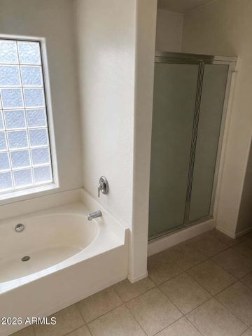 4852 W SAINT JOHN Road, Glendale, AZ 85308