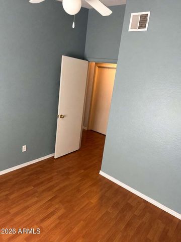 4852 W SAINT JOHN Road, Glendale, AZ 85308