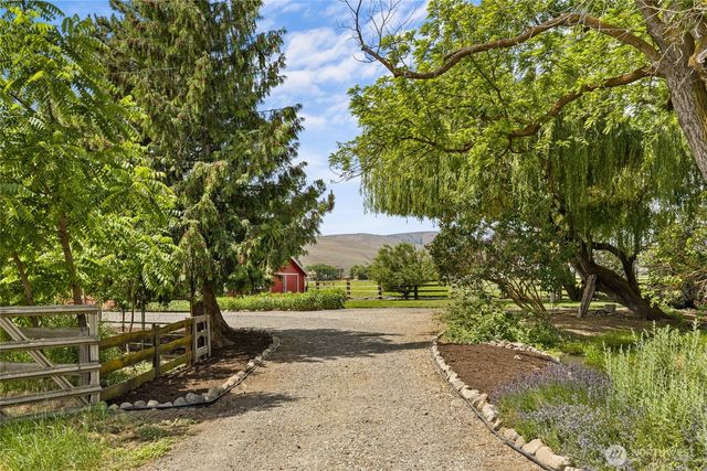 3483 Brown Road, Ellensburg, WA 98926