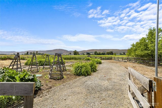 3483 Brown Road, Ellensburg, WA 98926