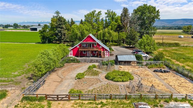 3483 Brown Road, Ellensburg, WA 98926