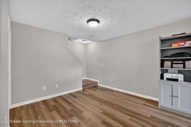 3722 Matterhorn Drive, Lansing, MI 48906