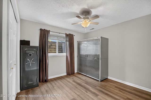 3722 Matterhorn Drive, Lansing, MI 48906