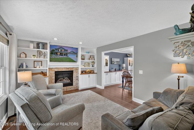 3722 Matterhorn Drive, Lansing, MI 48906