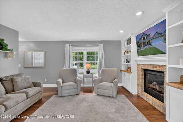 3722 Matterhorn Drive, Lansing, MI 48906