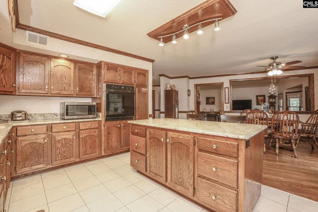 37 Windsor Cove, Columbia, SC 29223