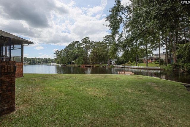 37 Windsor Cove, Columbia, SC 29223