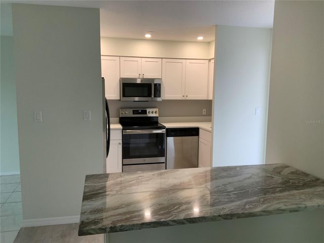 2118 MICHELE DRIVE, Sarasota, FL 34231