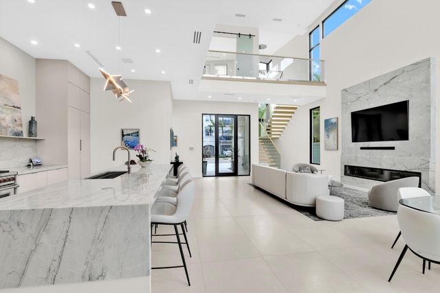 355 E Boca Raton Road, Boca Raton, FL 33432