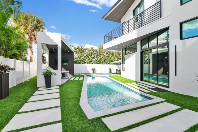 355 E Boca Raton Road, Boca Raton, FL 33432