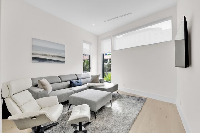 355 E Boca Raton Road, Boca Raton, FL 33432