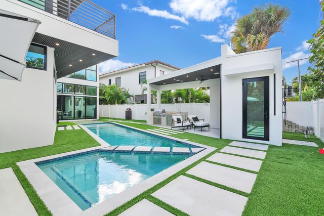 355 E Boca Raton Road, Boca Raton, FL 33432