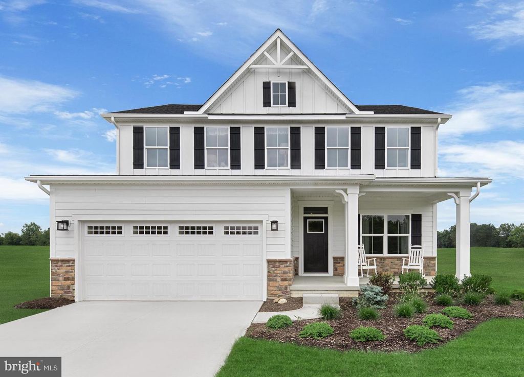 1323 VALENCIA CT, Martinsburg, WV 25403
