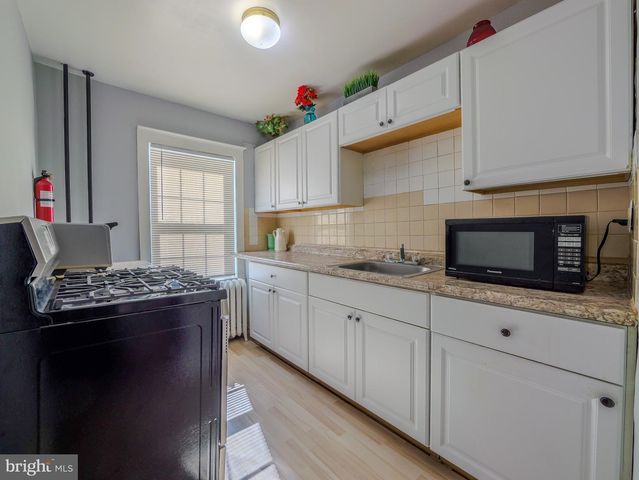 516 WILLOWS AVE, Folcroft, PA 19032