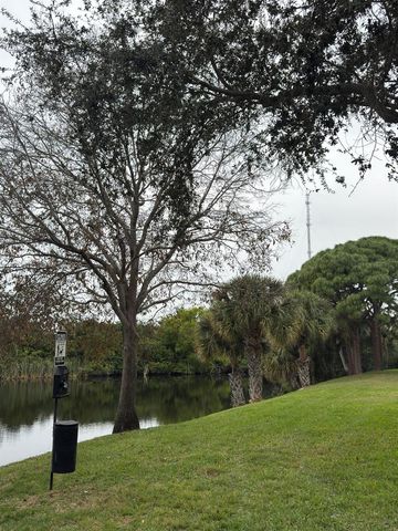 2042 Alta Meadows Ln 1712, Delray Beach, FL 33444