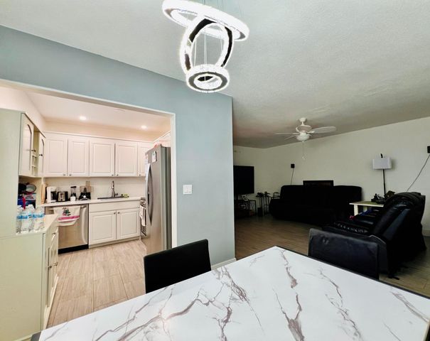 345 NORWICH O, West Palm Beach, FL 33417