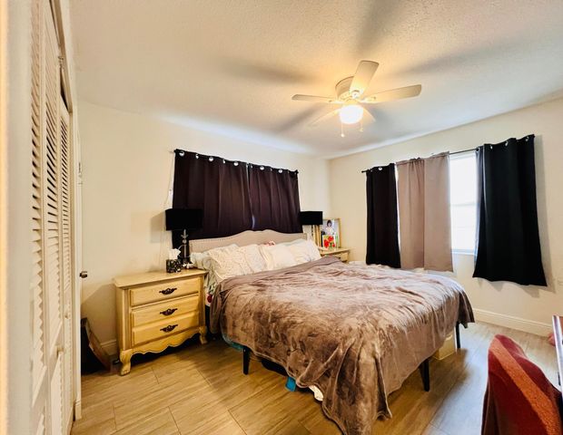 345 NORWICH O, West Palm Beach, FL 33417