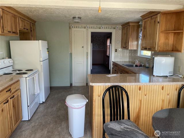 50 Fir Street S, Soap Lake, WA 98851