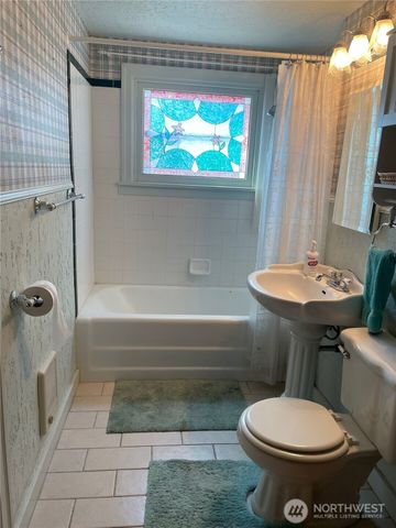 50 Fir Street S, Soap Lake, WA 98851