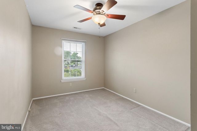 1017-B SCOTSWOOD CT, Mount Laurel, NJ 08054