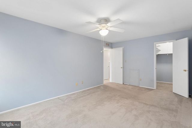 1017-B SCOTSWOOD CT, Mount Laurel, NJ 08054