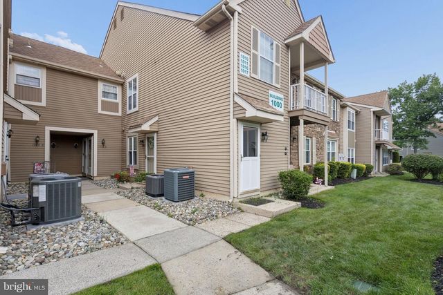 1017-B SCOTSWOOD CT, Mount Laurel, NJ 08054