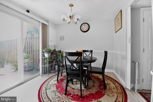 8307 PONDSIDE TER, Alexandria, VA 22309