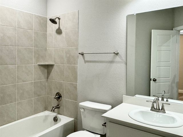 6408 Rienzi Drive, Greenville, TX 75402