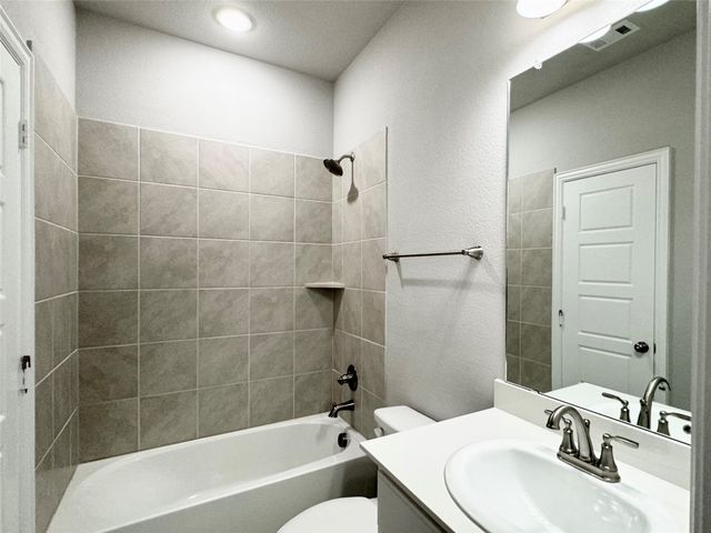 6408 Rienzi Drive, Greenville, TX 75402