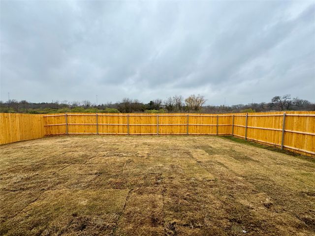 6408 Rienzi Drive, Greenville, TX 75402