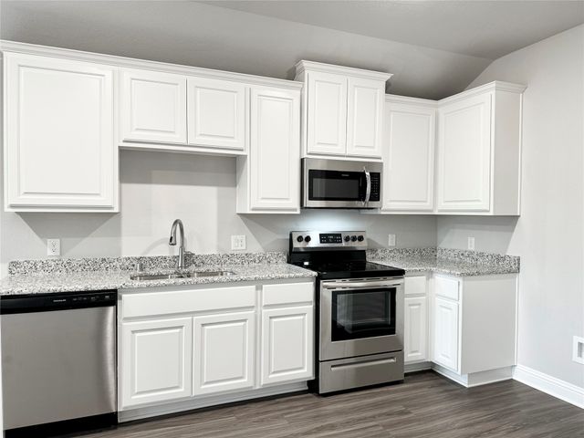 6408 Rienzi Drive, Greenville, TX 75402