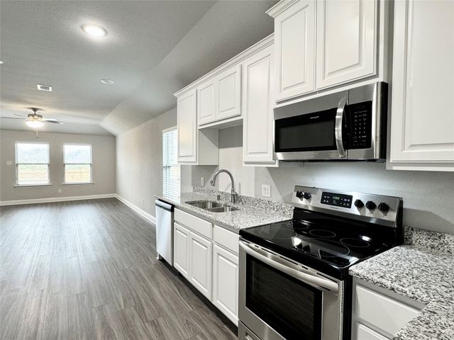 6408 Rienzi Drive, Greenville, TX 75402