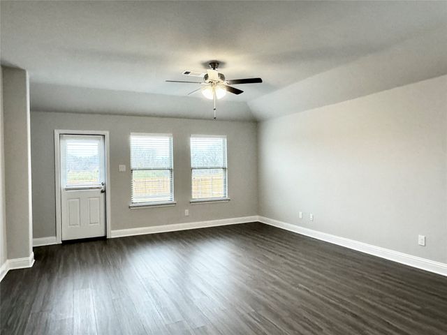 6408 Rienzi Drive, Greenville, TX 75402