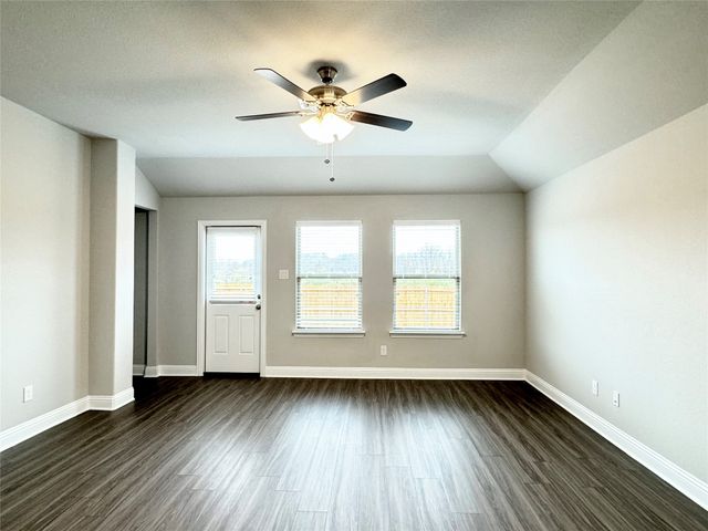 6408 Rienzi Drive, Greenville, TX 75402