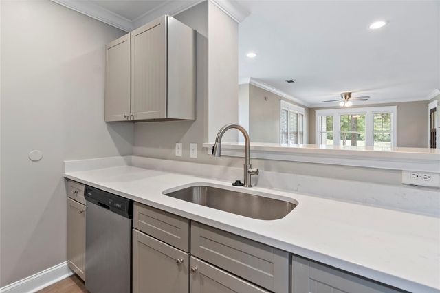 1725 Harvey Mitchell Parkway S 1112, College Station, TX 77840