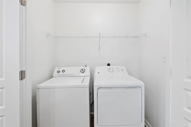 1725 Harvey Mitchell Parkway S 1112, College Station, TX 77840
