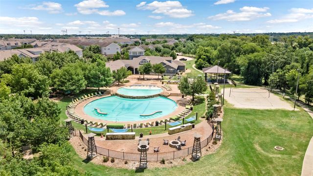 1725 Harvey Mitchell Parkway S 1112, College Station, TX 77840