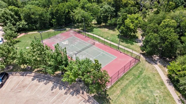 1725 Harvey Mitchell Parkway S 1112, College Station, TX 77840