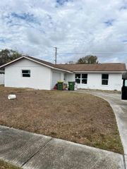 3015 NOVUS STREET, Sarasota, FL 34237