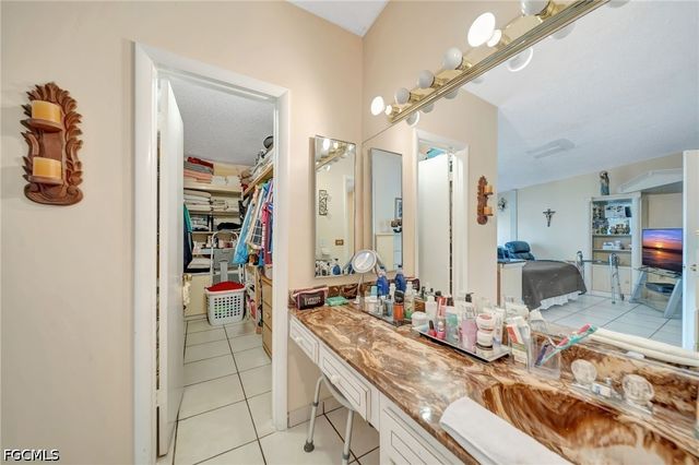 14154 Kendale Lakes CIR, Miami, FL 33183