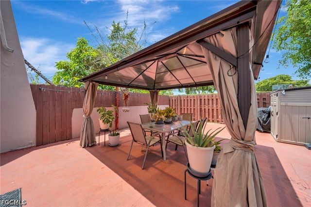 14154 Kendale Lakes CIR, Miami, FL 33183