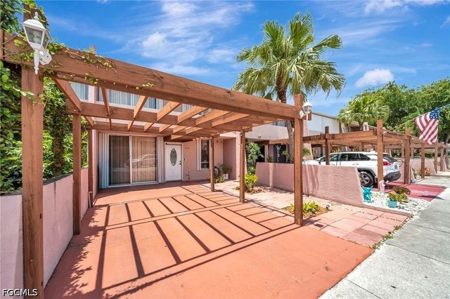 14154 Kendale Lakes CIR, Miami, FL 33183