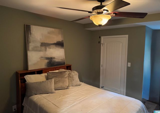 404 BENT CREEK TRACE, Chelsea, AL 35043