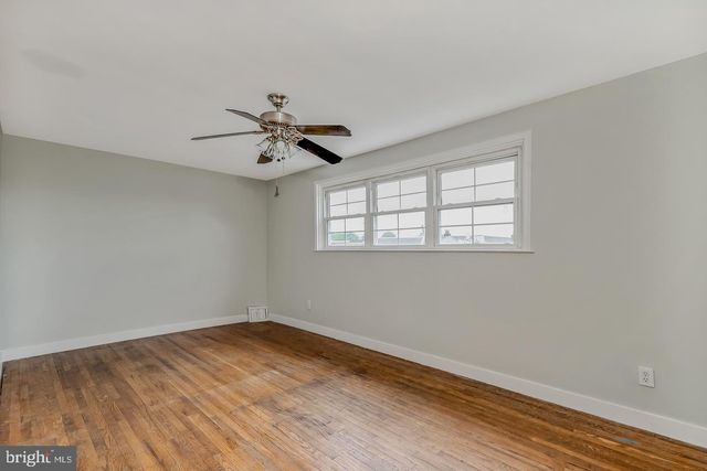 1804 KENDRICK ST, Philadelphia, PA 19152