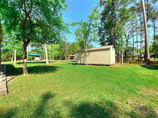 642 Kingwood Drive, Trinity, TX 75862